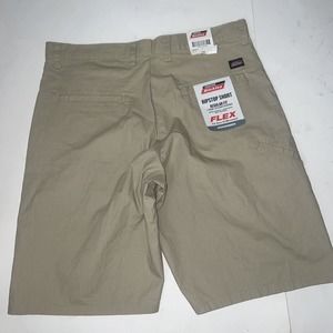 NWT Dickies Ripstop Ultimate Cargo Brown Shorts Men 34 NEW